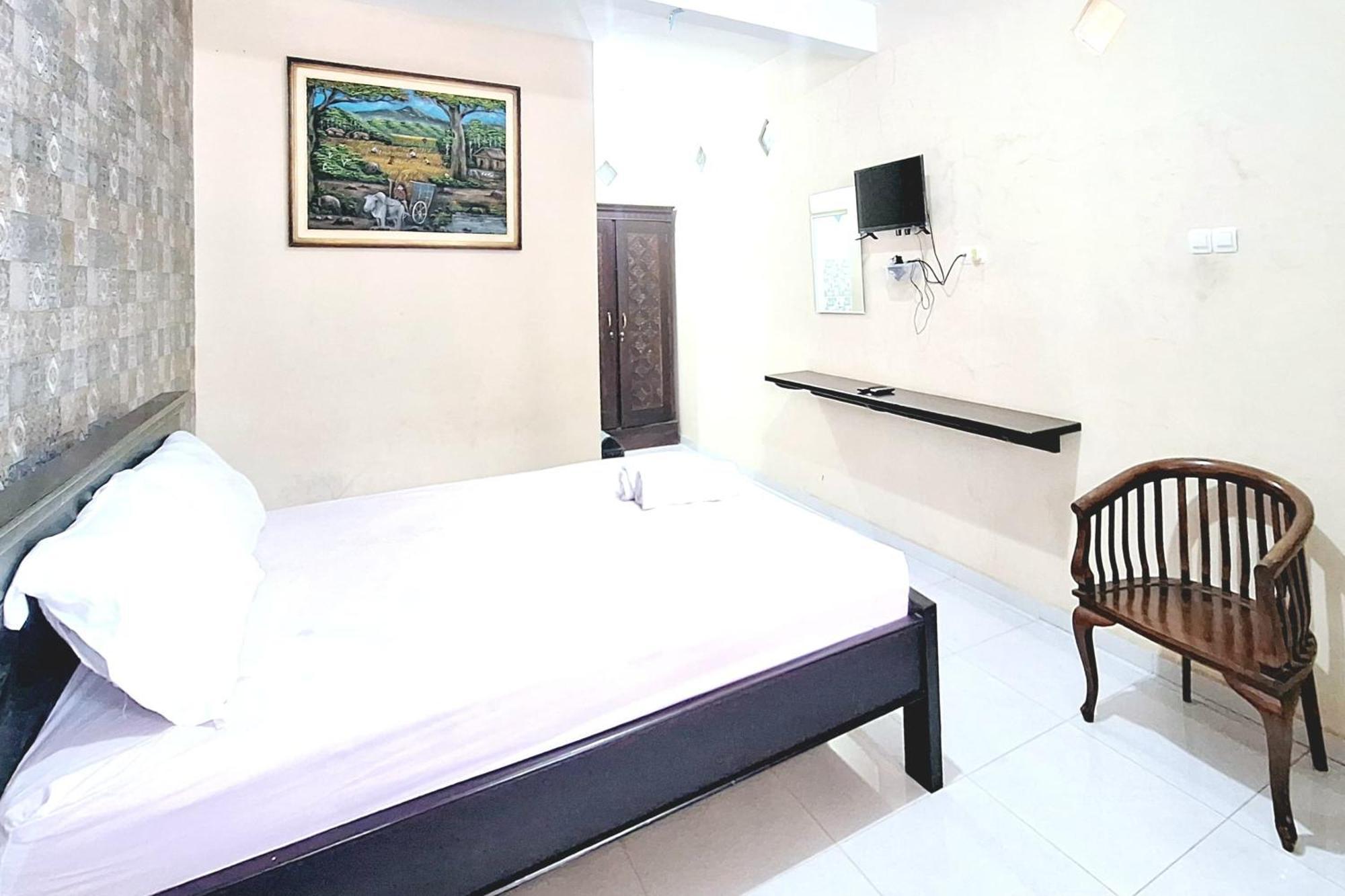 Villa Bukit Bunga Syariah Redpartner Pacet Mojokerto Bagian luar foto